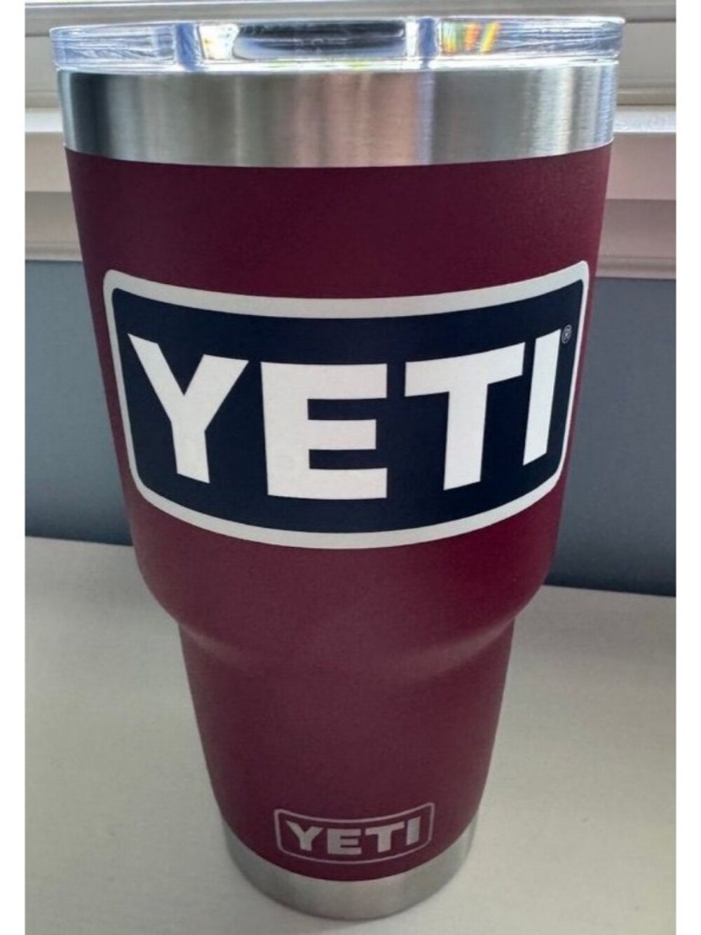 Yeti Rambler 30 Oz Tumbler Burgundy Brick Red with Magslider Lid & Yeti Sticker